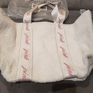 NWT Victoria's Secret Fleece Bag.